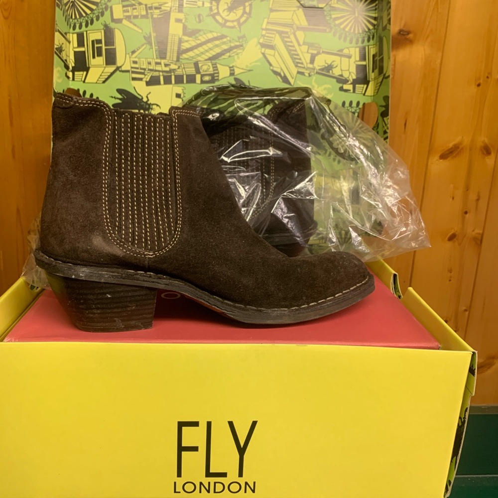London Fly Leather boots, slip on Size 39